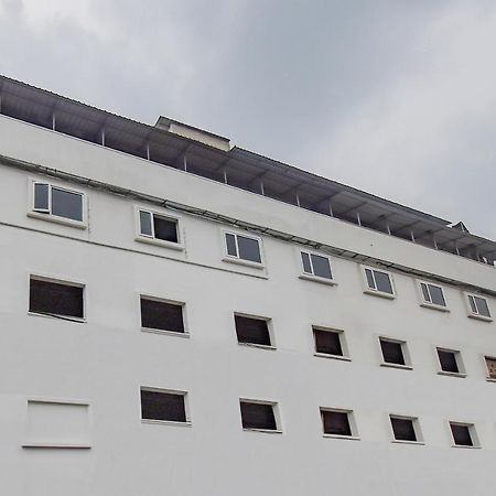 OYO 1851 Hotel Sefali Deluxe Calcutta Exterior foto